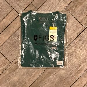 BNWT Figs Hunter Green Medium Catarina